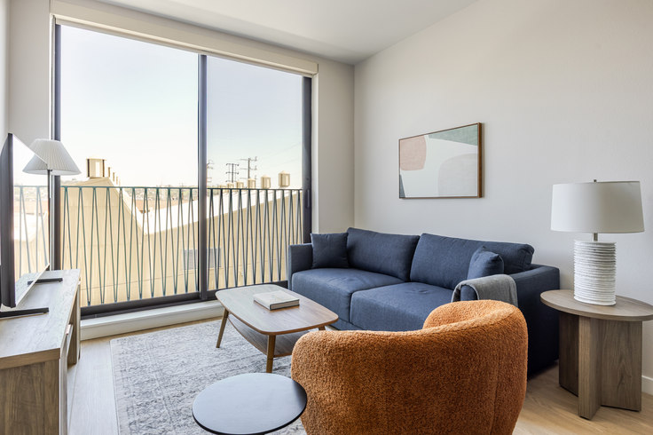 Park East, 200 Mesnager St