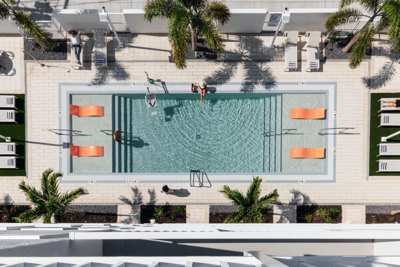 Mint House St. Petersburg by Kasa | Accessible Studio | Queen